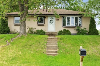 6150 Zealand Ave N, New Hope, MN 55428