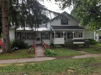 68996 Elkhart Rd, Edwardsburg, MI 49112