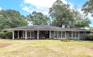 1714 Iris Dr, Columbus, GA 31906