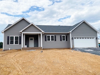 122 Spring Ridge Dr, Stuarts Draft, VA 24477