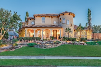 2606 Queen Elizabeth Blvd, Lewisville, TX 75056