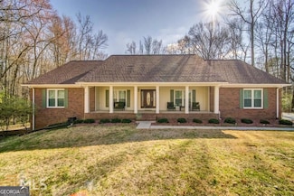 832 Goza Rd, Fayetteville, GA 30215