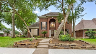6614 Berrytree Ln, Sugar Land, TX 77479