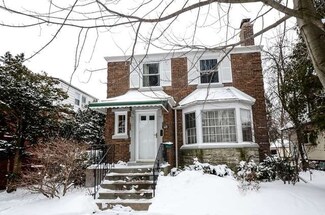 1620 Crain St, Evanston, IL 60202