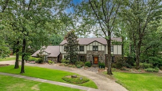 263 Pleasant Valley Dr, Little Rock, AR 72212
