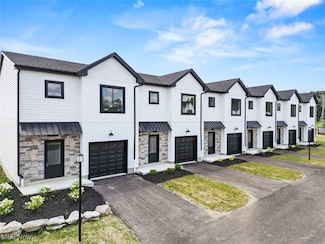 6412 South Ave Unit 9, Youngstown, OH 44512