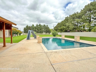 5810 116th St, Lubbock, TX 79424