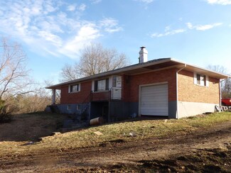 1089 Carty Rd, Catlettsburg, KY 41129