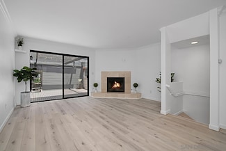 952 Intrepid Ct, Del Mar, CA 92014