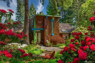 11410 NE 103rd St, Kirkland, WA 98033