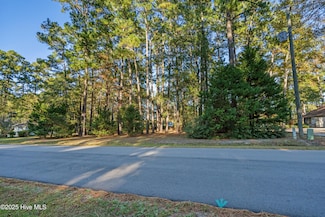 39 Pinewood Dr, Carolina Shores, NC 28467