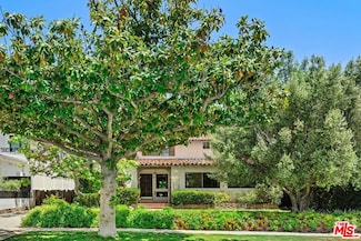 627 17th St, Santa Monica, CA 90402