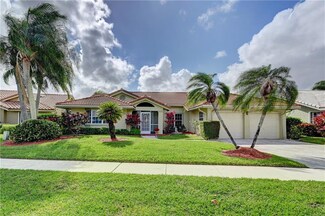 6140 Golf Villas Dr, Boynton Beach, FL 33437