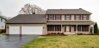 534 Dempsey Place, Geneva, IL 60134