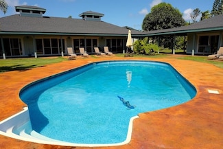 15-1050 Kiawe Rd, Keaau, HI 96749