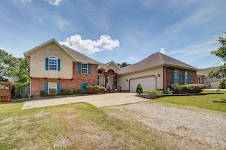 823 Mcvey St, Mount Vernon, MO 65712