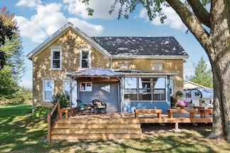 N5562 County Road A, Lake Mills, WI 53551