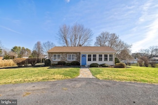 1539 Easton Ln, Middleburg, VA 20117
