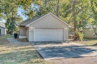 2125 Avenue A, Nederland, TX 77627