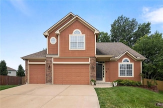 3416 SW Regatta Dr, Lees Summit, MO 64082