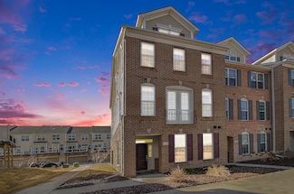 2822 Purley Ave, Ann Arbor, MI 48105