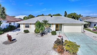 679 Fort Duquesna Dr, Sun City Center, FL 33573