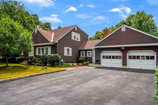 333 Mystic St, Manchester, NH 03103