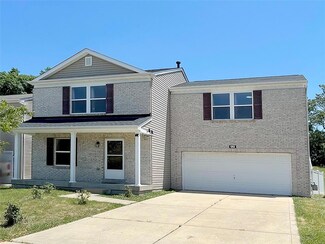 1262 Oakholt Ct, Herculaneum, MO 63048