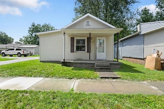 413 N 8th St, Goshen, IN 46528