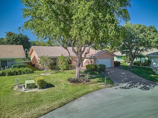 5976 Colony Ct, Boca Raton, FL 33433