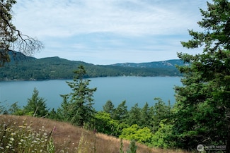 245 Veneda Trail, Eastsound, WA 98245