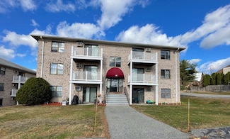 28 Kenmar Dr Unit 267, Billerica, MA 01821
