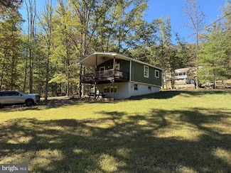 7325 Trough Rd, Moorefield, WV 26836