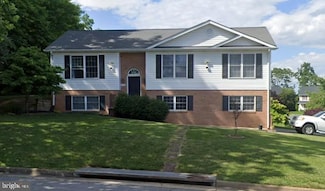 1670 Fort Braddock Ct, Winchester, VA 22601