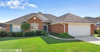 10316 Eleanor Ct, Fairhope, AL 36532