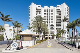 300 Three Islands Blvd Unit 308, Hallandale Beach, FL 33009