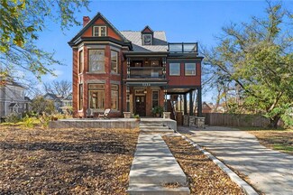3334 Campbell St, Kansas City, MO 64109
