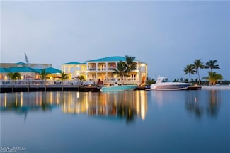 477 North Rd Unit 2-16, Naples, FL 34104