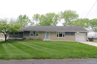 13 Circle Dr, Arnold, MO 63010