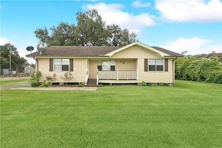 311 S Concord Rd, Belle Chasse, LA 70037