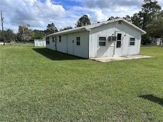 55028 6th St, Astor, FL 32102