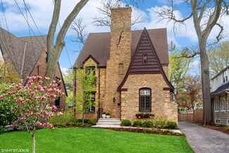 1509 Edgewood Ln, Winnetka, IL 60093