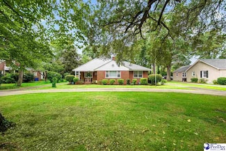 560 W Carolina Ave, Hartsville, SC 29550