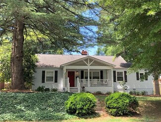 630 Poindexter Dr, Charlotte, NC 28209