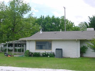 1101 Grand Ave, Goodland, KS 67735