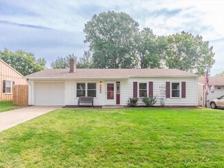 3303 Mohawk Ln, Saint Joseph, MO 64503