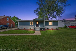 13665 Ida Ave, Warren, MI 48089