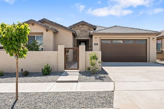 8401 Salinger Way NW, Albuquerque, NM 87120