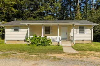 1016 Davenport Rd, Dalton, GA 30721