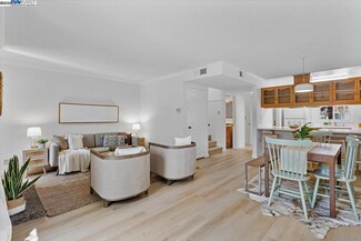 1105 Fontana Dr, Alameda, CA 94502